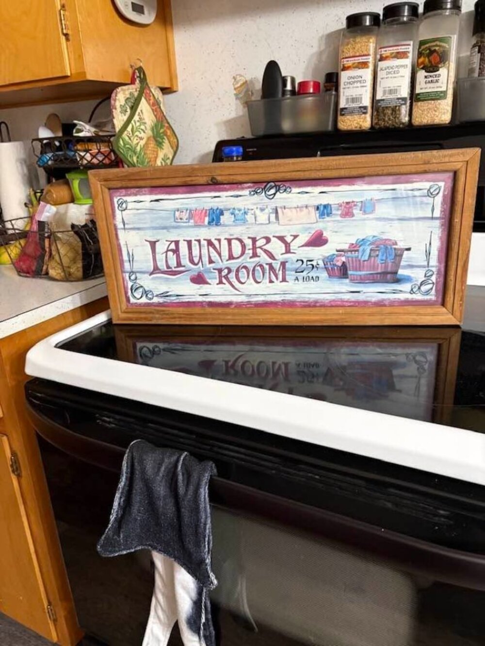 Rustic Laundry Room Sign - Picture 1 of 7